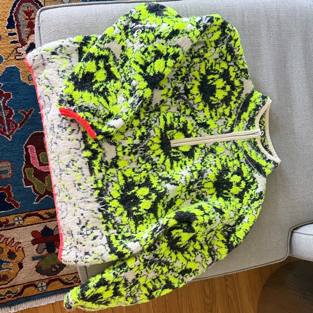 Anthropologie Lime Green and Black Textured Pullover